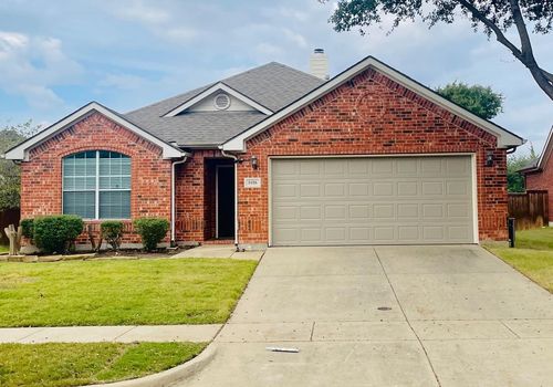 8416 Sonnet Dr, Mckinney, TX, 75071-4724 | Card Image