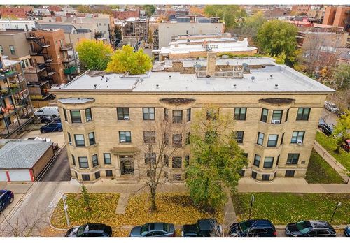 1a-917 W Waveland Ave, Chicago, IL, 60613-4341 | Card Image