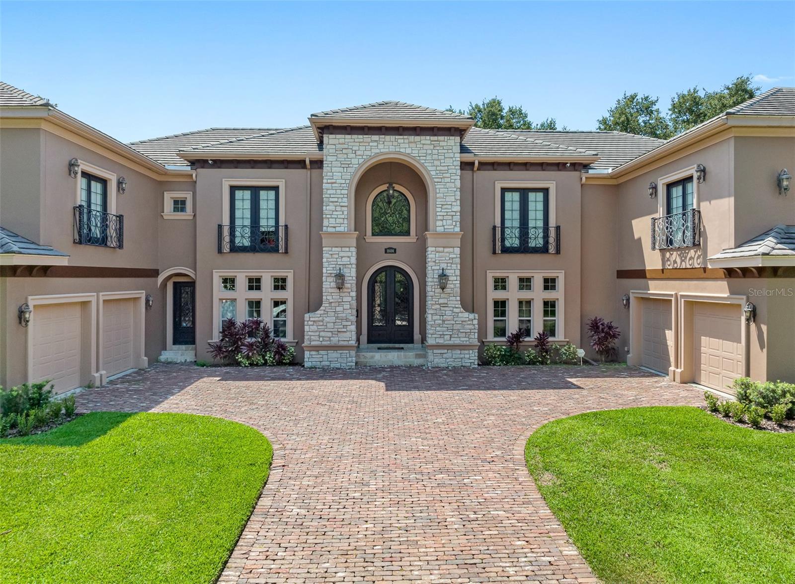 Culbreath Isles Dr, Tampa, FL 33629