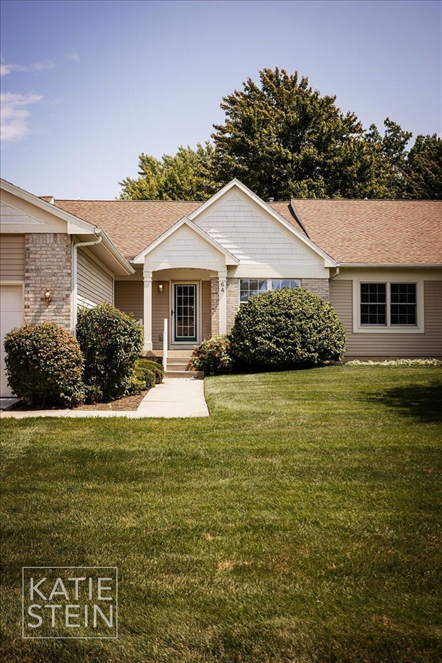 Pond Ridge Dr, Grand Rapids, MI 49546