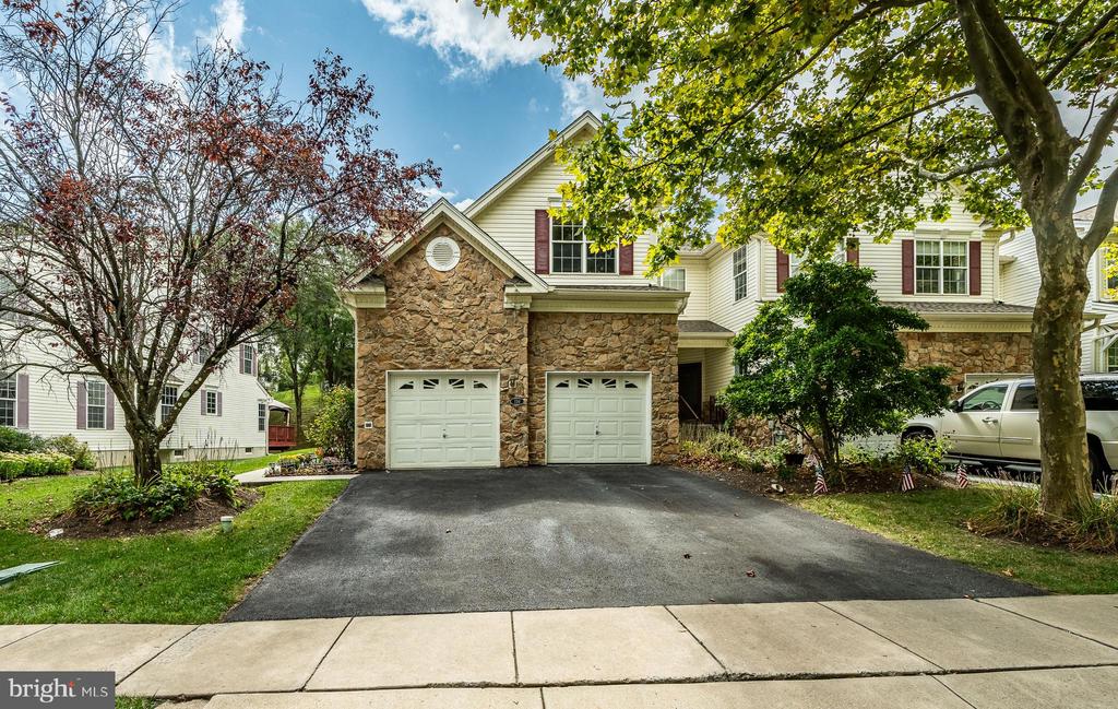 Birchwood Dr, West Chester, PA 19380