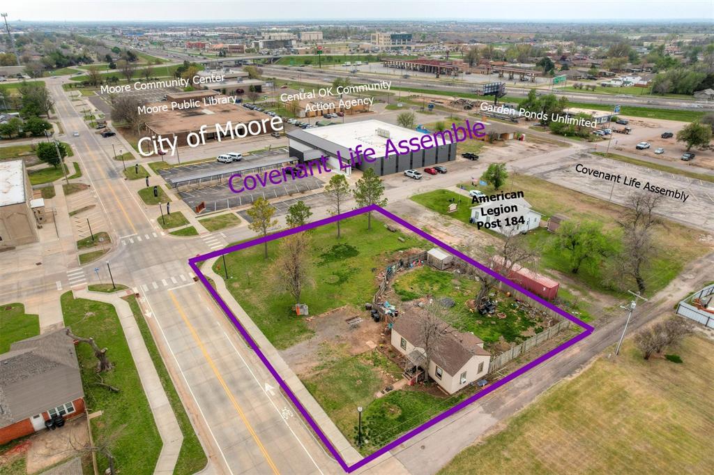Howard Ave, Moore, OK 73160