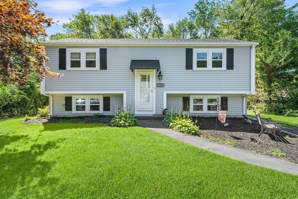 Auburn St, Whitman, MA 02382