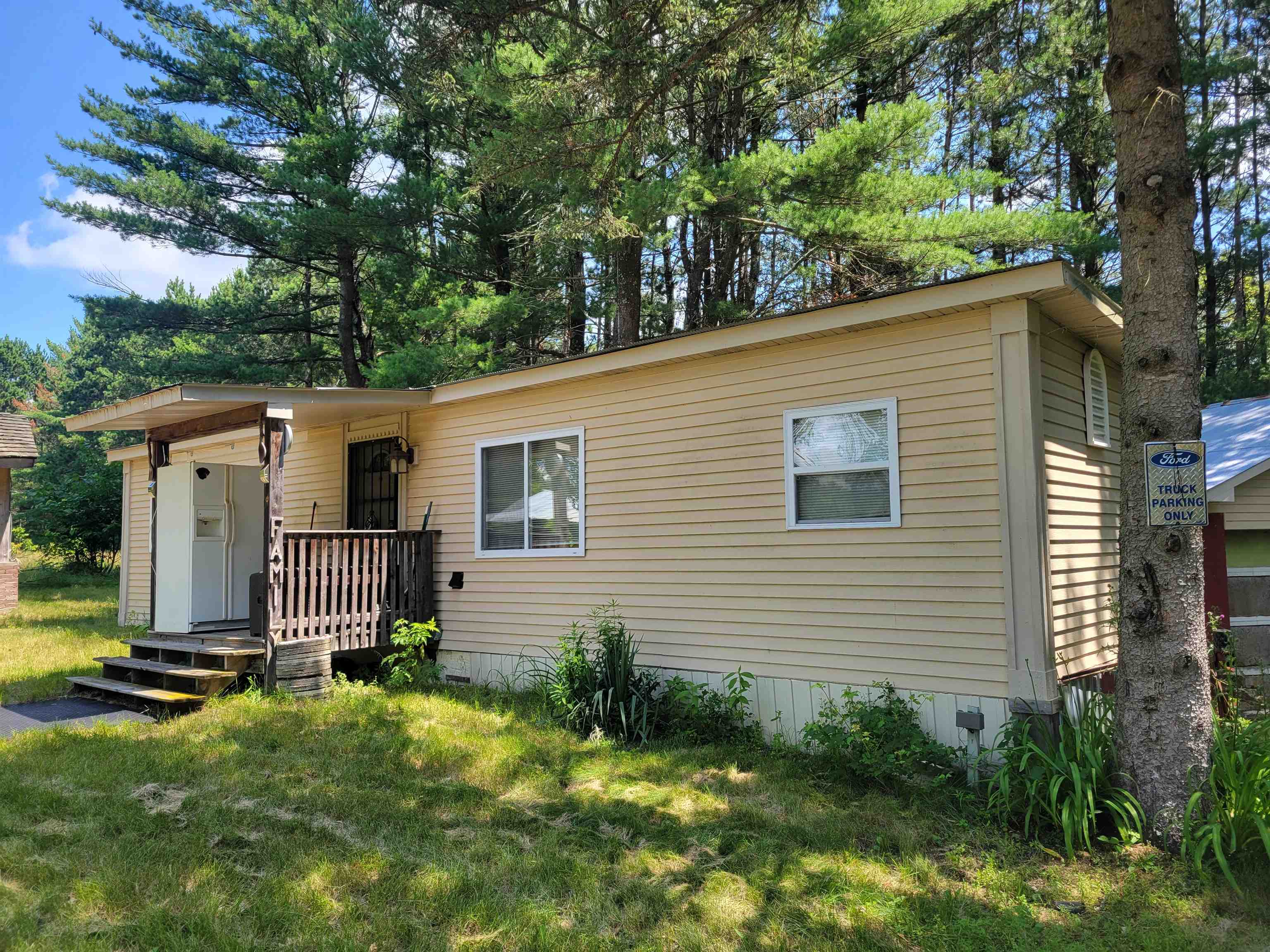 58th St, Lyndon Station, WI 53944