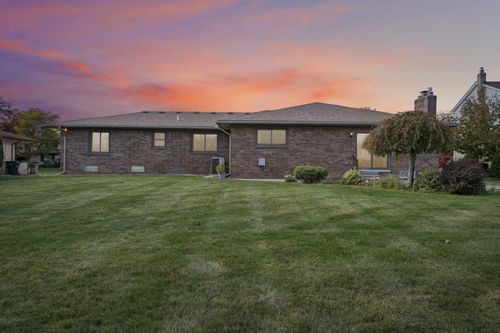 53766 Tidal Ln, Shelby Township, MI, 48316-2273 | Card Image