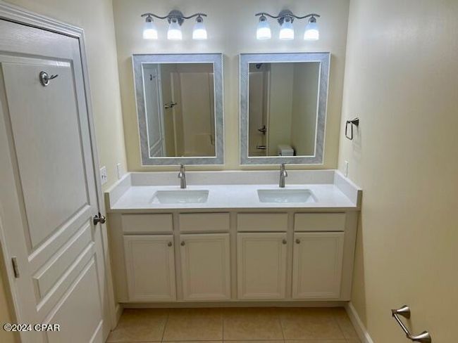 UNIT-300 - 3300 Highway 98, Condo with 3 bedrooms, 3 bathrooms and null parking in Mexico Beach FL | Image 27