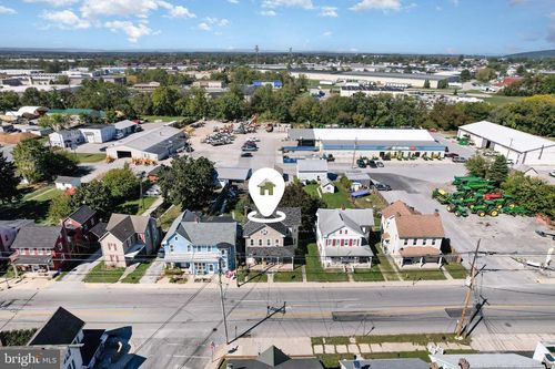 523 Frederick St, HANOVER, PA, 17331-3723 | Card Image