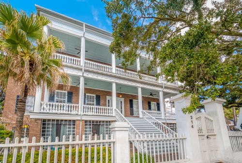 apt-7-214 Calhoun St, Charleston, SC, 29401-1315 | Card Image