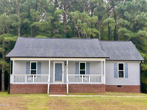 387 N Pleasant Coates Rd, Benson, NC, 27504-7649 | Card Image