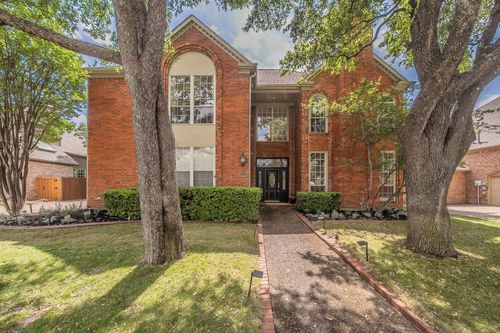 18512 Highland Creek Ln, Dallas, TX, 75252-2733 | Card Image