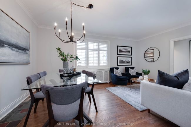 542 Atlas Ave, House other with 3 bedrooms, 2 bathrooms and 2 parking in York ON | Image 5