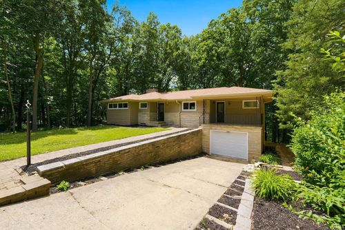 321 Laurel Dr, West Lafayette, IN, 47906-2151 | Card Image