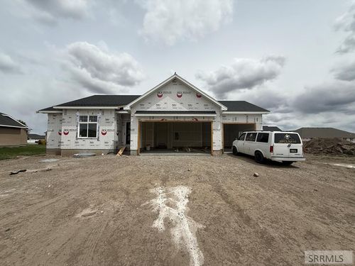 566 W Stonebridge, Rexburg, ID, 83440-5194 | Card Image