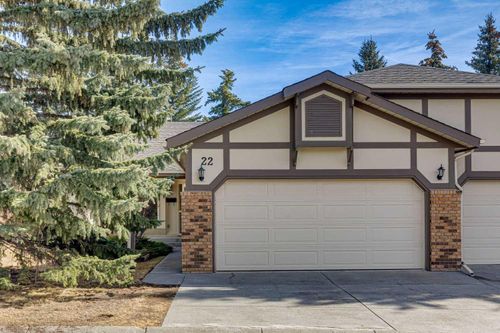 22 Confederation Villas Nw, Calgary, AB, T2L2K9 | Card Image