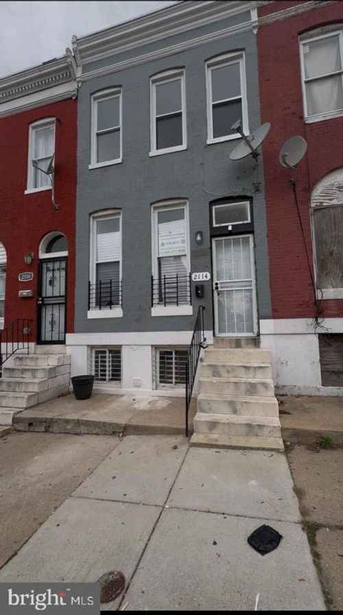 2114 Hollins St, BALTIMORE, MD, 21223-2111 | Card Image