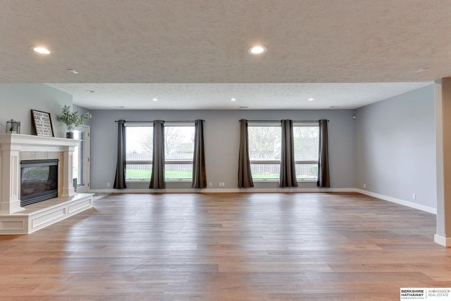 2904 N 173 Rd St, House other with 4 bedrooms, 3 bathrooms and 3 parking in Omaha NE | Image 8