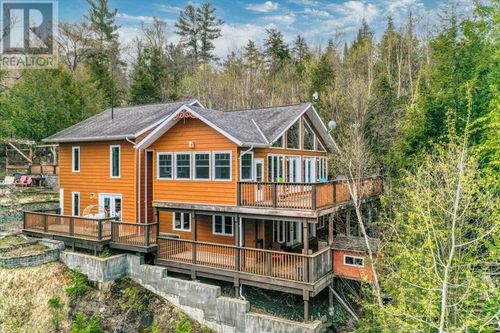 14 Evergreen Lane, Elliot Lake, ON, P5A2S9 | Card Image