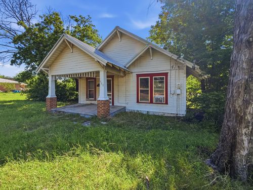 908 S Rice Street, Hamilton, TX, 76531 | Card Image