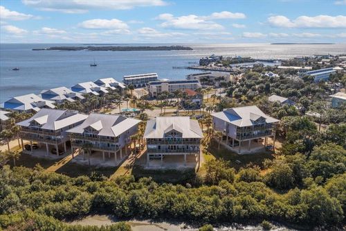 9c-11 Old Mill Dr, Cedar Key, FL, 32625-5103 | Card Image