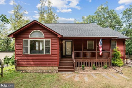 37 Salt Lick Rd, FRONT ROYAL, VA, 22630-6073 | Card Image