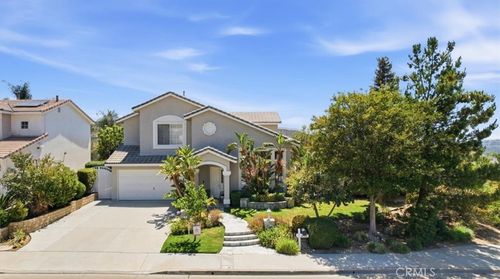 20122 Gina Ct, Saugus, CA, 91350-3838 | Card Image