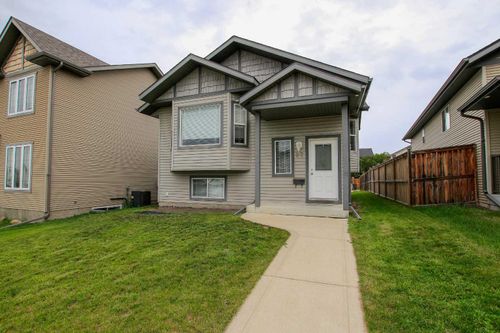 27 Inkster Close, Red Deer, AB, T4R0A7 | Card Image