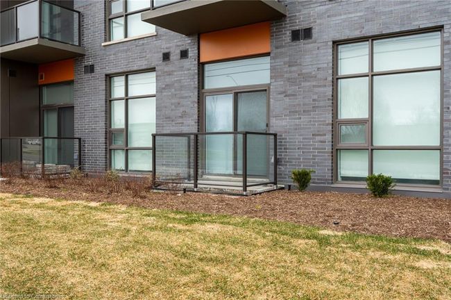 106 - 460 Dundas St E, House attached with 1 bedrooms, 1 bathrooms and 1 parking in Hamilton ON | Image 27