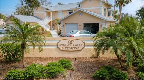 apt-205-760 Wiggins Lake Dr, NAPLES, FL, 34110-6035 | Card Image