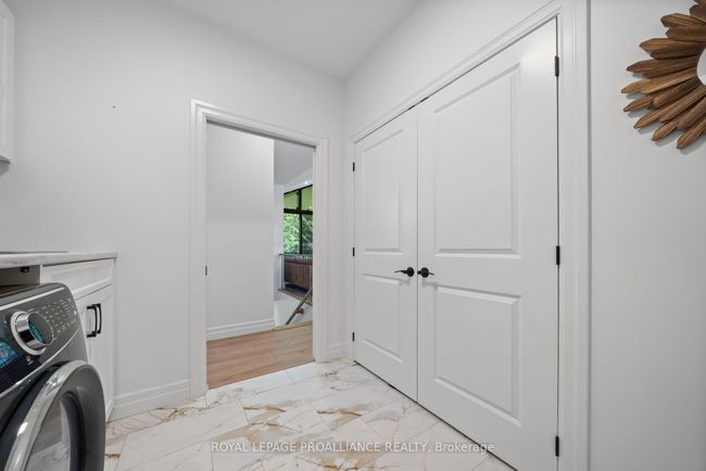 48 Deerview Dr, House other with 3 bedrooms, 3 bathrooms and 4 parking in Quinte West ON | Image 20