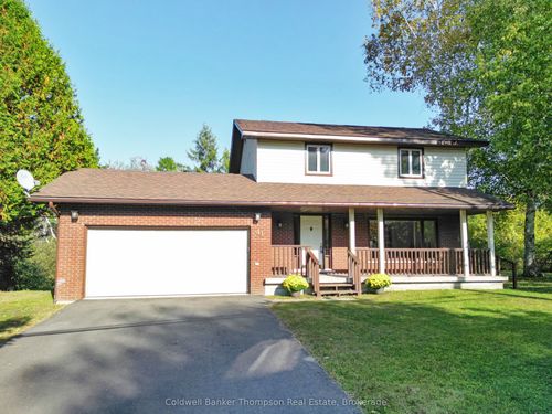 41 Hodges Lane, Huntsville, ON, P1H1M7 | Card Image