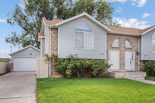 1765 Garden Dr, Pleasant Grove, UT, 84062-4090 | Card Image