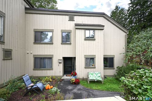 a-496 Heritage Vlg, Southbury, CT, 06488-1525 | Card Image