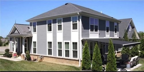 9460 Banyan Ct, Centerville, OH, 45458-3899 | Card Image