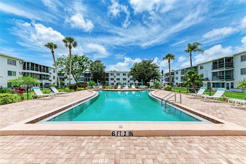 h22-5938 Welcome Rd, BRADENTON, FL, 34207-4574 | Card Image