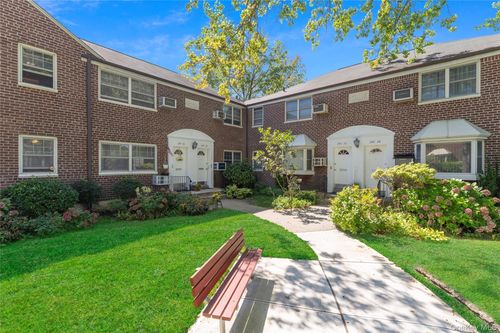 4-1275-249 63rd Ave, Little Neck, NY, 11362-2039 | Card Image