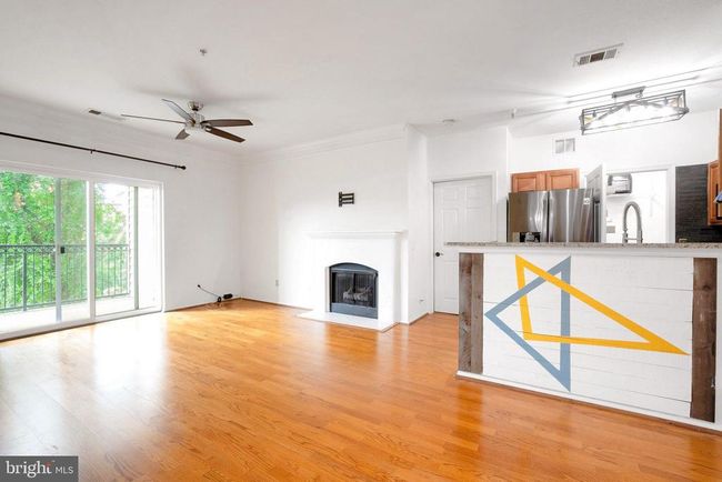 UNIT-6314 - 1571 Spring Gate Dr, Condo with 2 bedrooms, 2 bathrooms and null parking in MCLEAN VA | Image 4