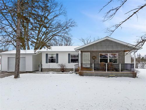 124 W 8th Ave, Stanley, WI, 54768-1058 | Card Image