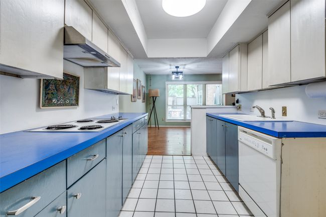 1809 N Macarthur Blvd, Townhouse with 3 bedrooms, 3 bathrooms and null parking in Irving TX | Image 11