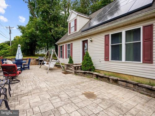 12 3rd Ave, BETTERTON, MD, 21610-9727 | Card Image