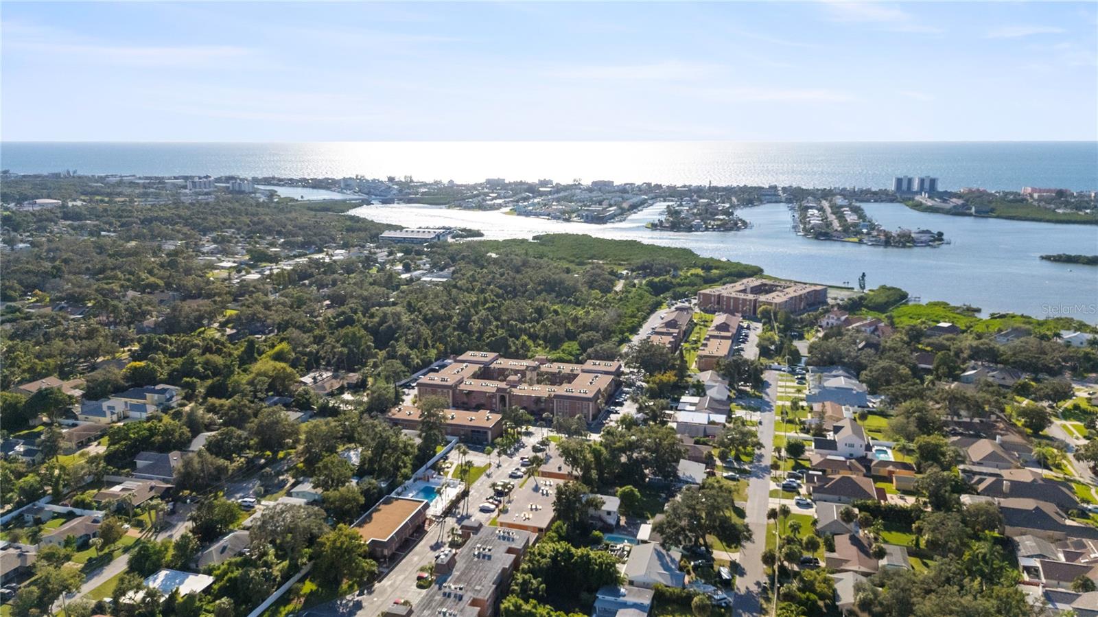 Residential in LARGO 4