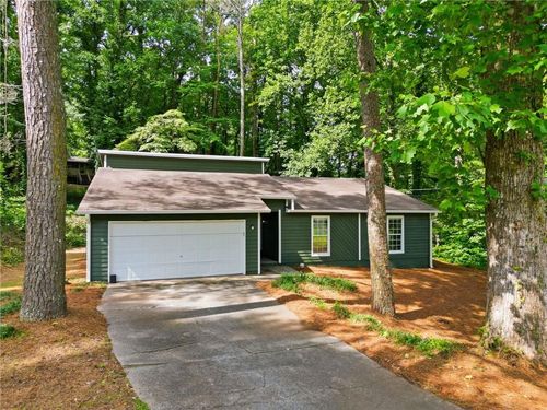 4738 Jamerson Forest Cir, Marietta, GA, 30066-1222 | Card Image