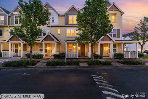 467 Metro Walk Way, Richmond, CA, 94801-3238 | Card Image