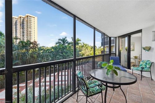 204-6075 Pelican Bay Blvd, NAPLES, FL, 34108-8170 | Card Image