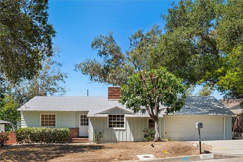 3325 Crestford, Altadena, CA, 91001 | Card Image