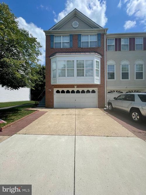 6633 Creek Point Way, ALEXANDRIA, VA, 22315-6038 | Card Image