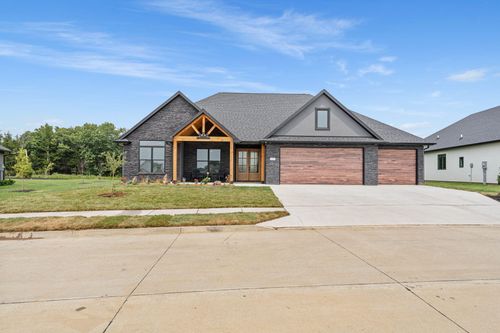 6505 Portcrawl Dr, COLUMBIA, MO, 65201-5916 | Card Image