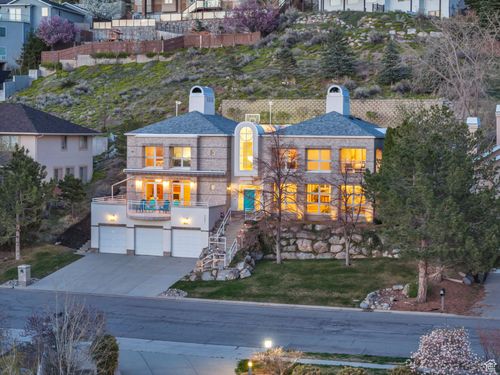 2457 S Scenic Dr, Salt Lake City, UT, 84109-1481 | Card Image