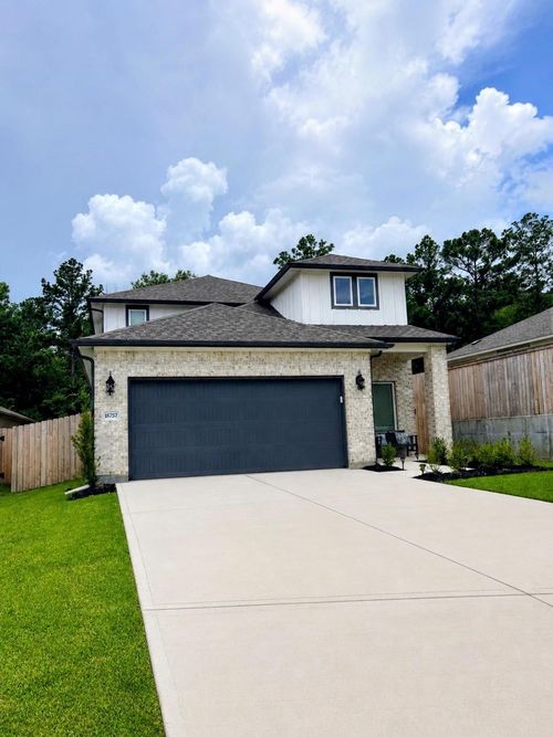 18757 Timber Glen Dr, Montgomery, TX, 77316-3337 | Card Image