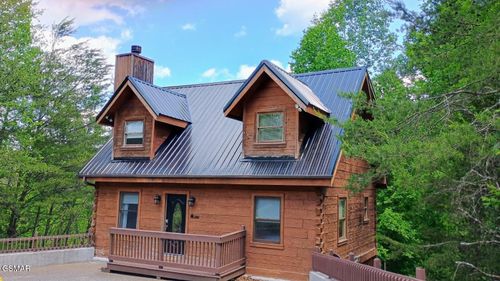 3860 Katelyns Ln, Sevierville, TN, 37876-9087 | Card Image