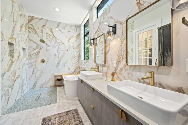 7810 Hardy Dr, House other with 4 bedrooms, 4 bathrooms and 2 parking in Austin TX | Image 14